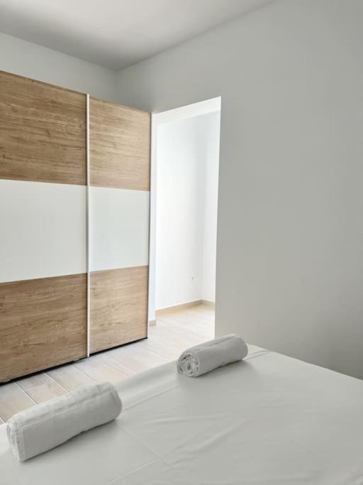 Moderno Apartamento Con Terraza En La Azotea Rosas Exterior foto