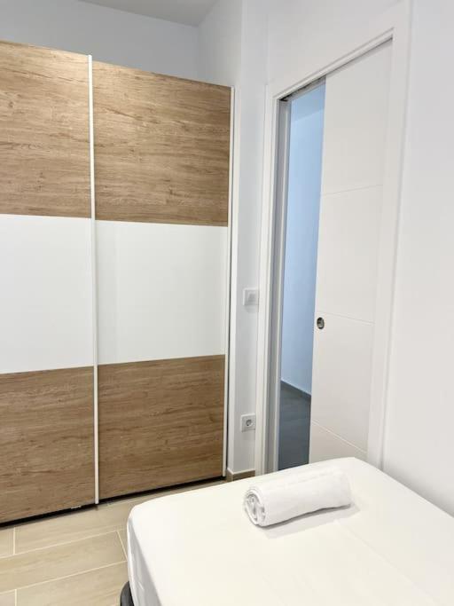 Moderno Apartamento Con Terraza En La Azotea Rosas Exterior foto